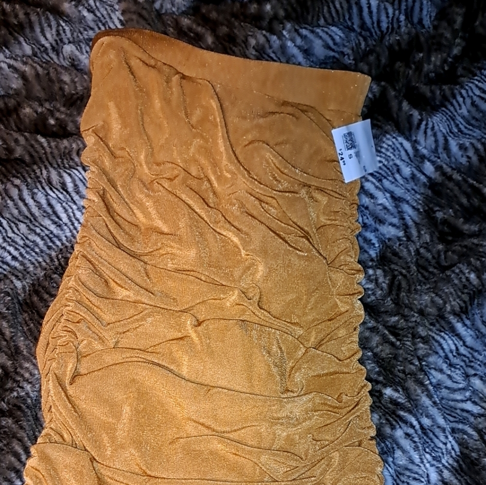 Mustard colored skirt💛